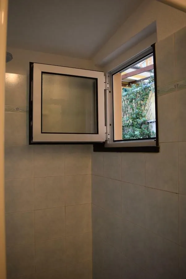 Apartment Maison Verika Chiavari