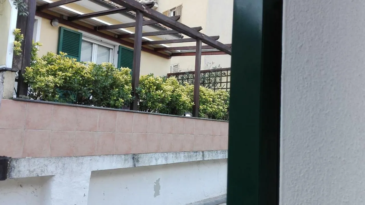 Maison Verika Chiavari 0*,